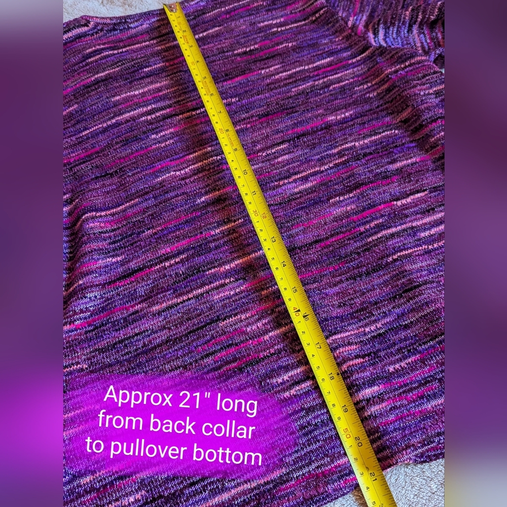 Alia size Med ladies EUC 3/4 Sleeve pullover, purple, pink knitted style pattern - Picture 11 of 11